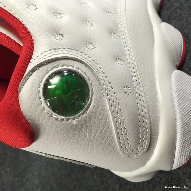 of Air Jordan History 414571-103 Flight 13 Retro 0815